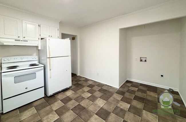 Photo - 113 Fowler Rd