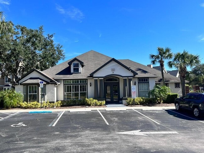 Photo - 1229 Bermuda Lakes Ln Unit 303