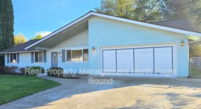 Building Photo - 6816 89th Pl NE