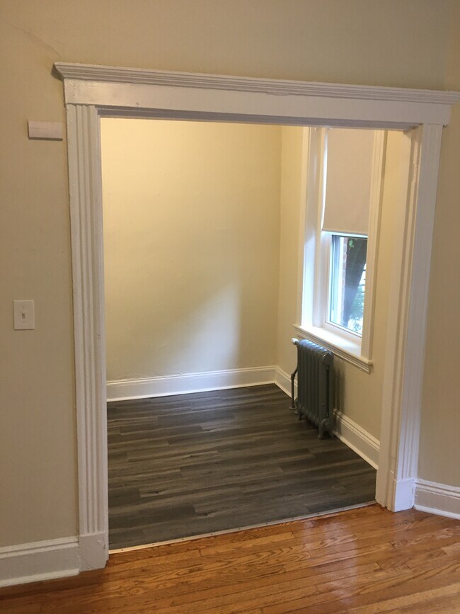 Photo - 137 Peterborough St