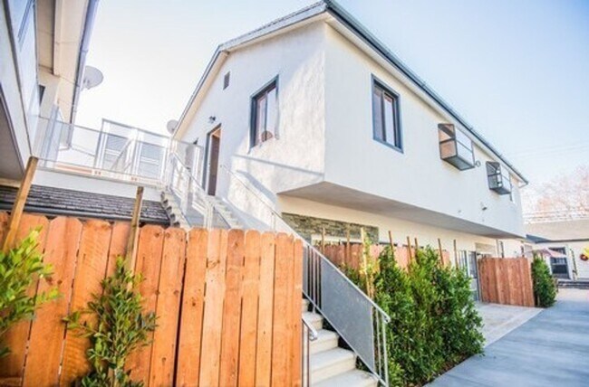 Photo - 2622 28th St