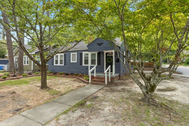 Photo - 200 Judd St