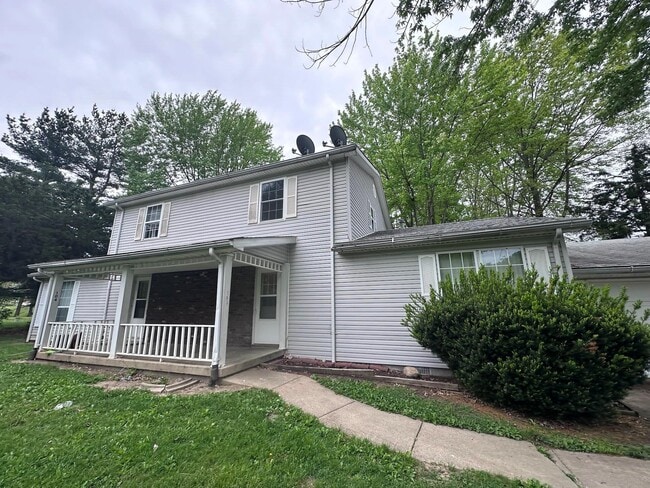 Building Photo - 15986 Arrowhead Rd