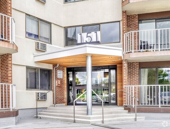 Building Photo - 150 Coolidge Ave Unit #1 Rental