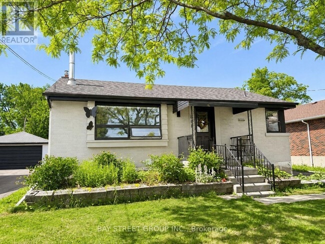 Photo - BSMT - 808 TENTH AVENUE Unit Bsmt