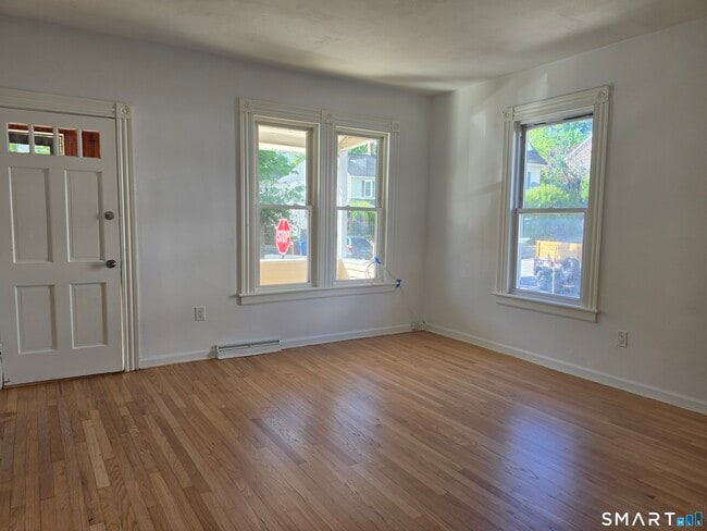 Photo - 25 Elm St Unit 1st floor