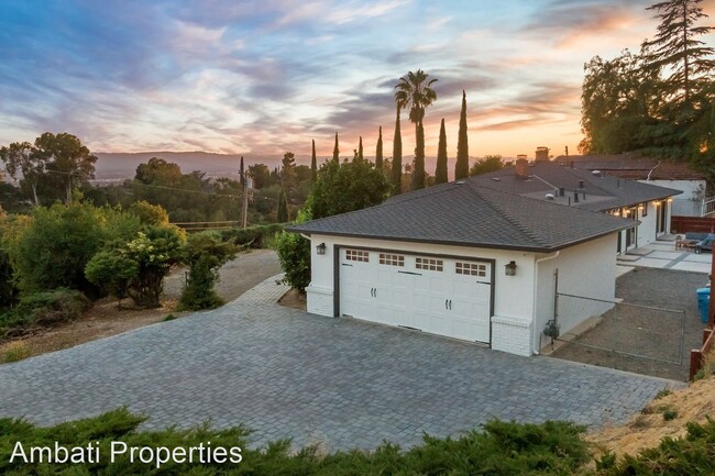 3 br, 3 bath House - 15731 Simoni Drive - 3 br, 3 bath House - 15731 Simoni Drive