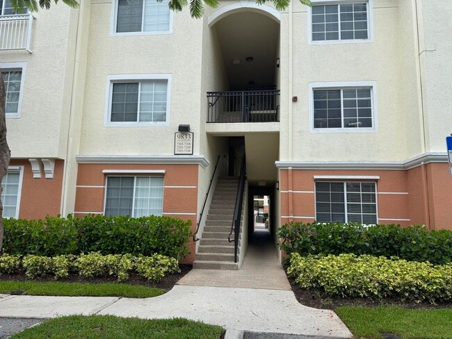 Building Photo - 9833 Baywinds Blvd Unit 7107 Rental