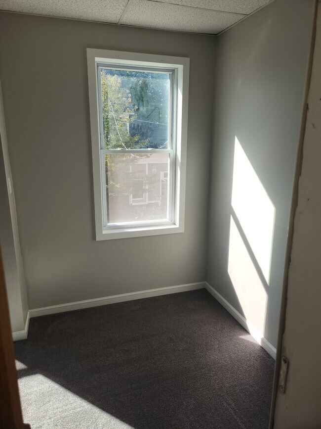 43 John St Unit 2