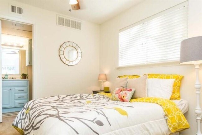 Photo - 3405 Helms St Unit 109