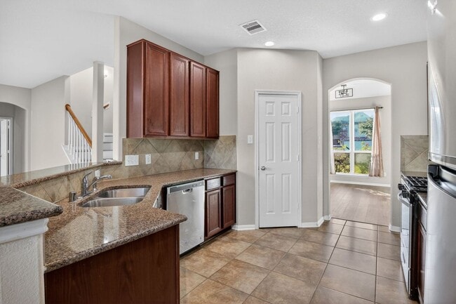 Photo - 4938 Yearling Ridge Ct