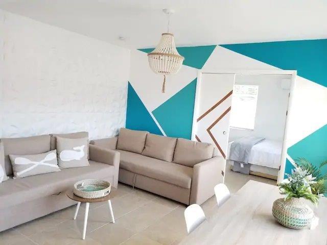 Photo - 1639 Hayes Street