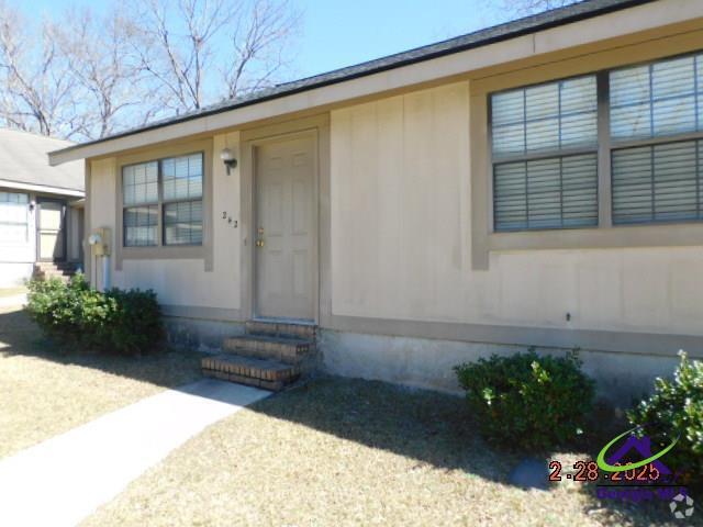 Building Photo - 242 Tallulah Trail Rental