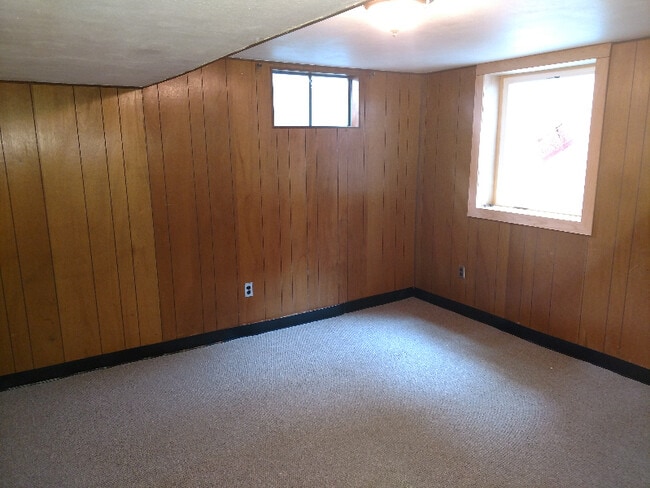 Photo - 800 N 10th St