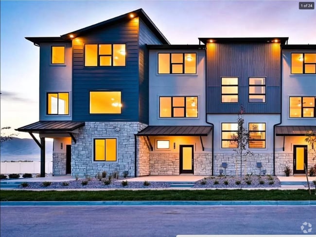 Building Photo - 386 S 700 W Rental