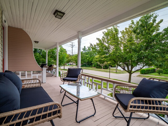 Photo - 679 Washington St Unit ID1272057P