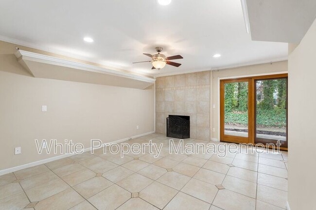 Photo - 7825 Renaissance Ct Unit #B