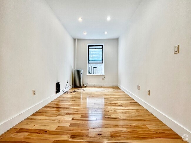 Building Photo - 286 Fort Washington Ave Rental