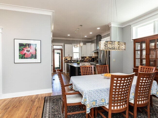 Photo - 1980 Great Ridge Pkwy