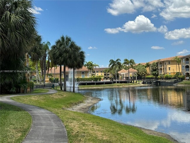 Building Photo - 9615 NW 1st Ct Unit 10-301 Rental