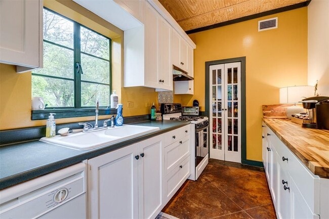 Photo - 112 Boulder Ln