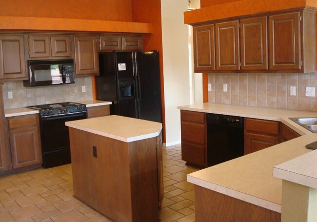 Photo - 18204 Willow Oak Ln