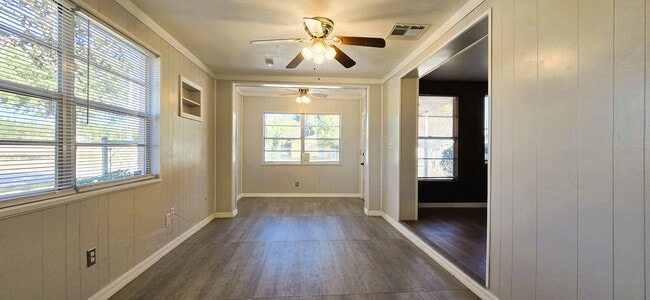 Photo - 2136 Bouyer St