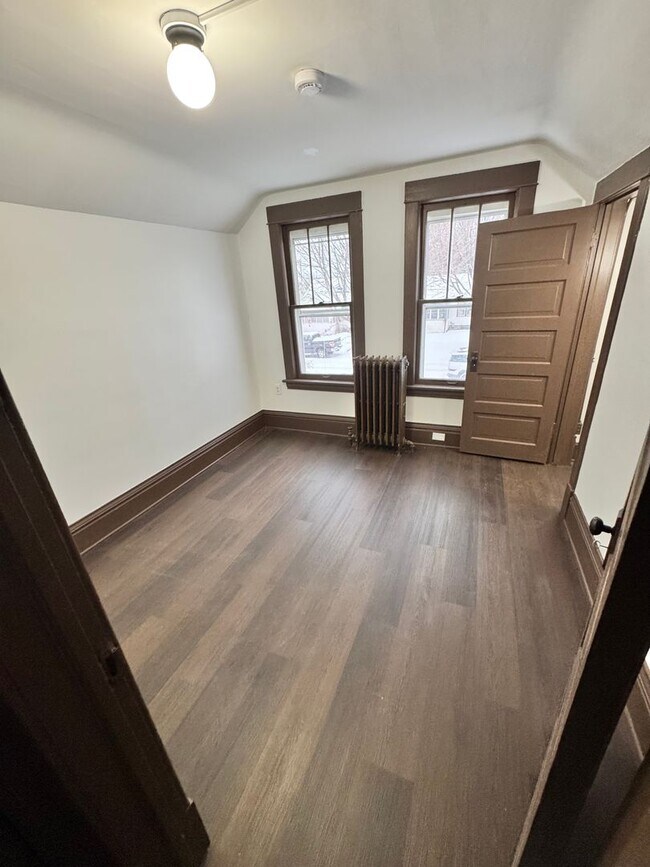 Photo - 1021 Charles Ave Unit 1