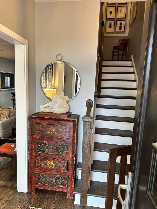 Photo - Charming 4BR Townhome in Mount Rainier