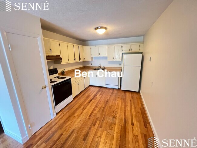 Photo - 11 Cogswell Ave Unidad 18B