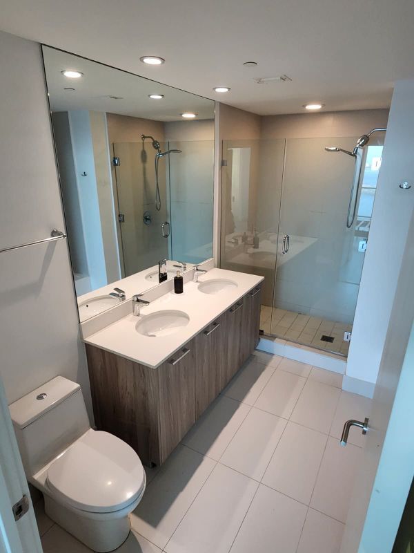 Photo - 501 NE 31st St