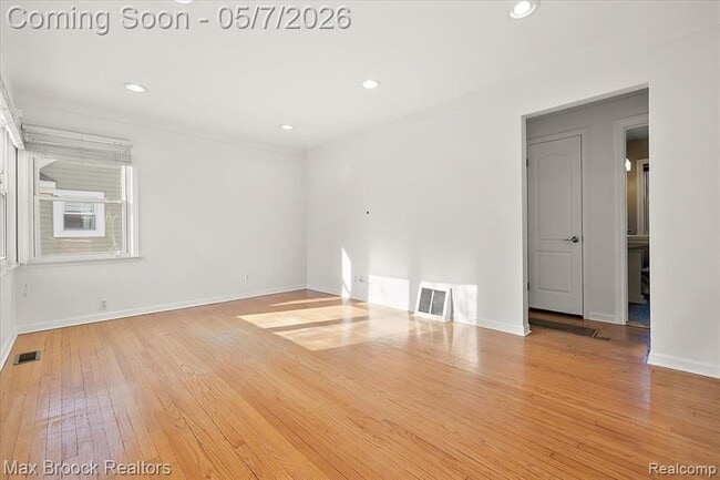 Photo - 912 Woodsboro Dr