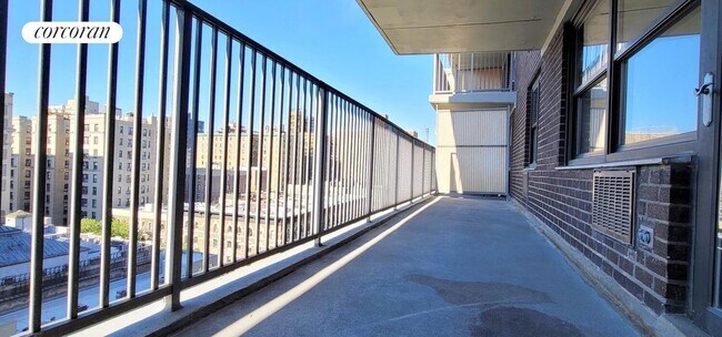 Photo - 175 W 90th St