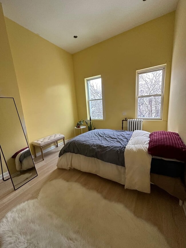 Photo - 284 Cornelia St Unit 3