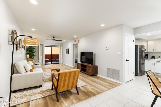 Photo - 12222 N Paradise Village Pkwy W Unit 237