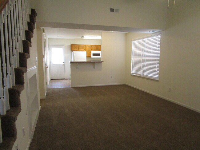 Photo - 5013 Roscoe Rdg