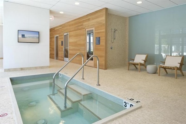 Photo - 333 E Wacker Dr