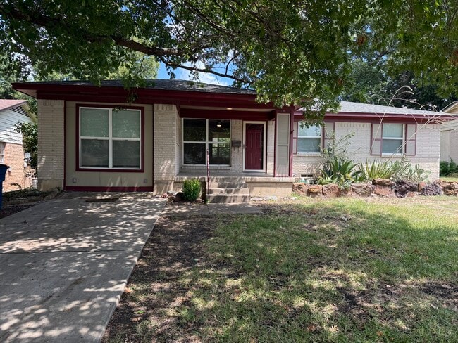 Building Photo - 8547 Stillwater Dr Rental