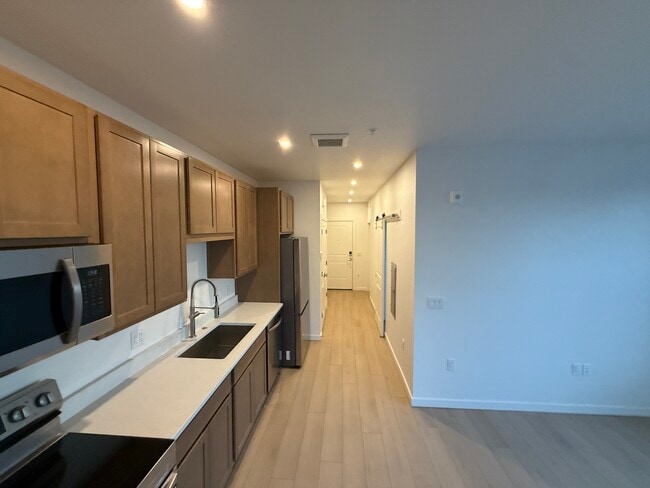 Building Photo - 1650 Sheridan Blvd