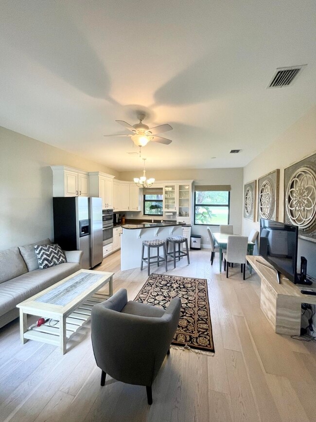 Photo - 15590 Hawker Ln