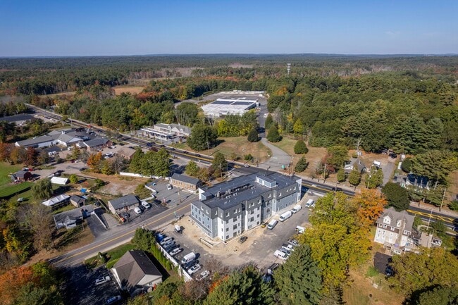 Photo - 1060 Main Street