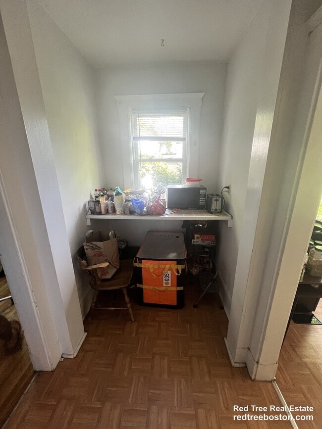 Photo - 21 Commonwealth Ter Unit 1