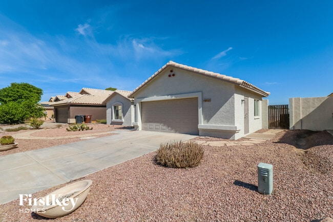 Photo - 8023 N 108th Dr