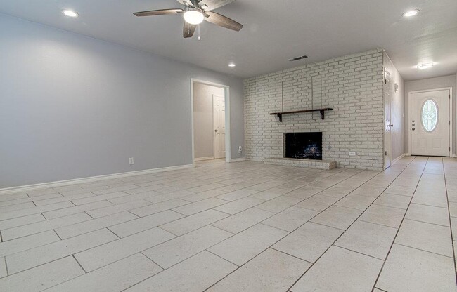 12111 Missel Thrush Ct