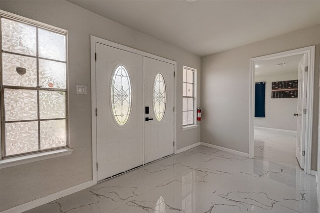 Photo - 12055 Fairpoint Dr
