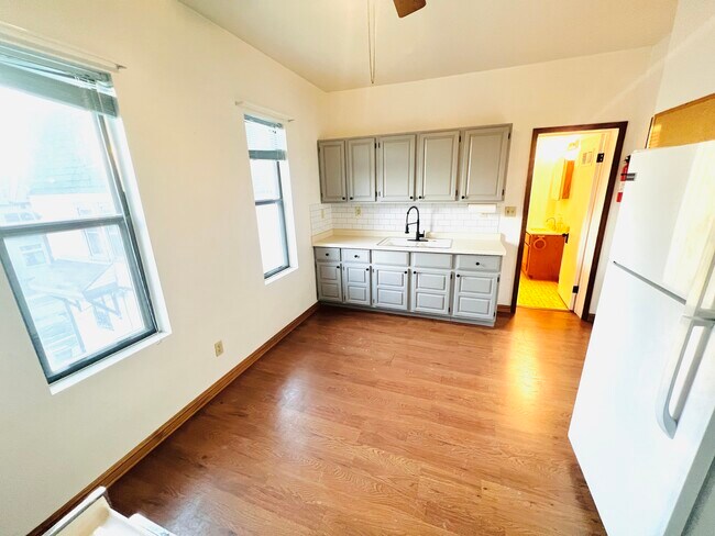 Photo - 3027 W Mount Vernon Ave Unidad 3029B