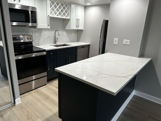 Royal Grove Apartments