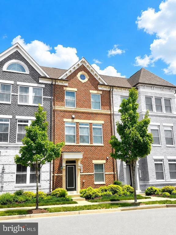 Photo - 20800 Duxbury Terrace