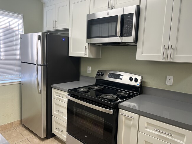 Photo - 2125 92nd Ave