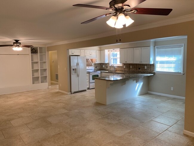 Photo - Spacious Ranch House in North Raleigh